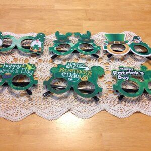 Party Supplies - St. Patrick's Day Glasses bundle